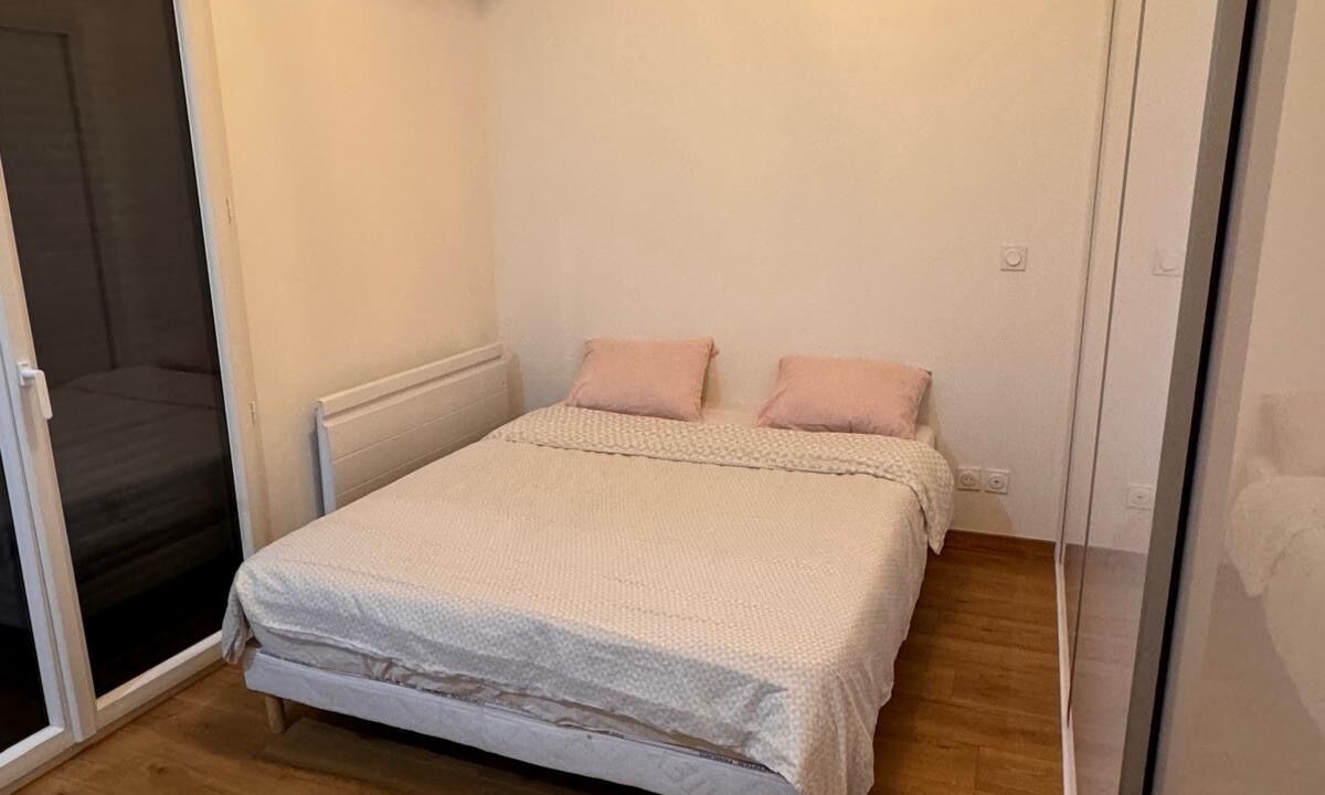 Photo of Bedroom in Venissieux