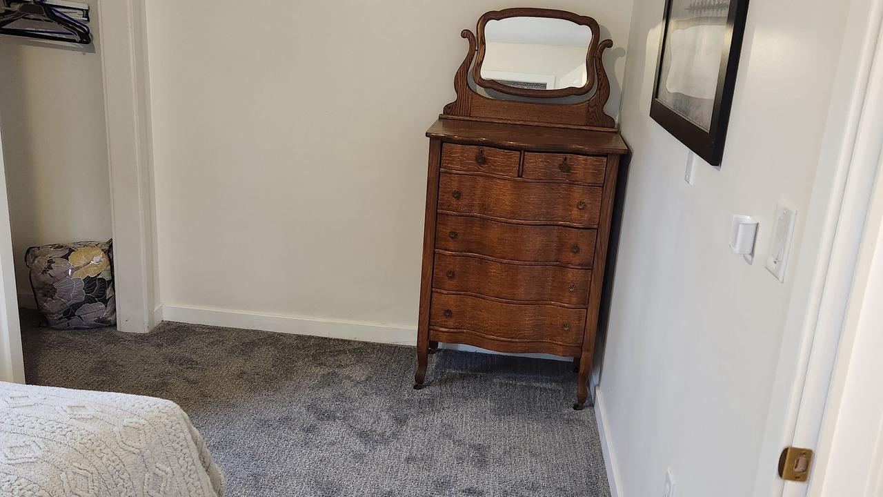 Photo of Bedroom in Lusby