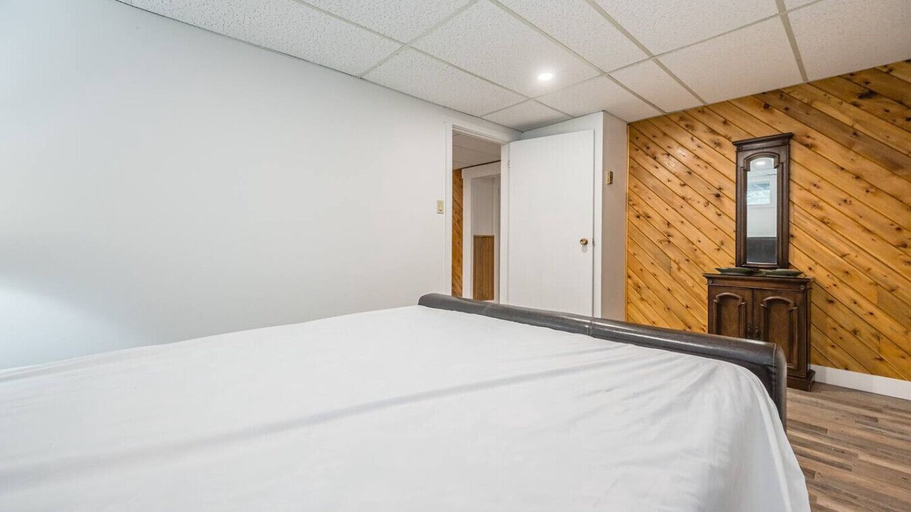 Photo of Bedroom in Tobermory