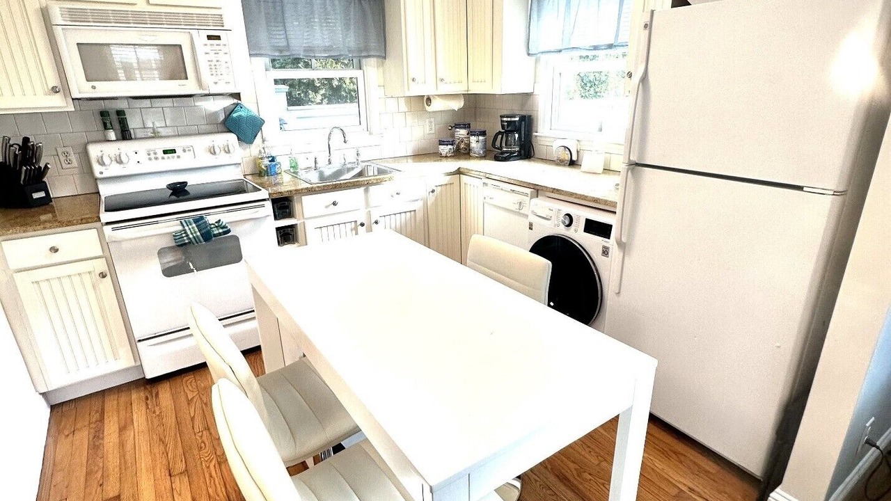 Photo of Kitchen in Easton's Point