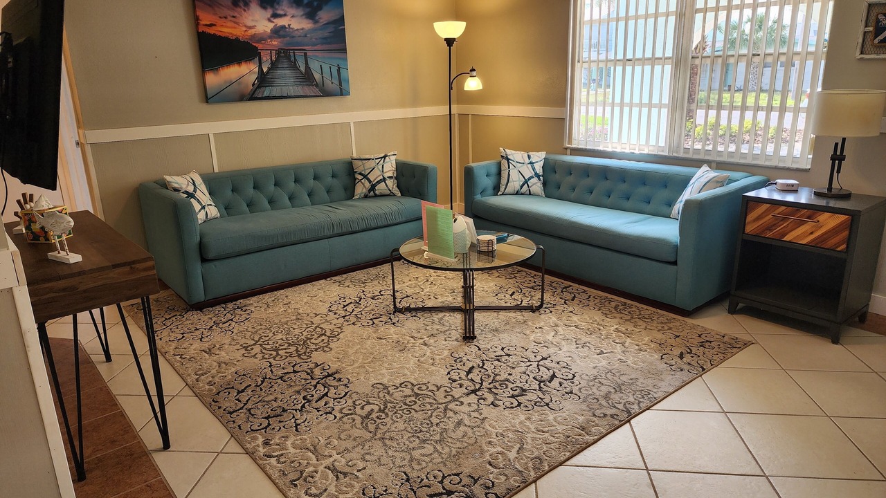 Photo of Livingroom in Signal Cove