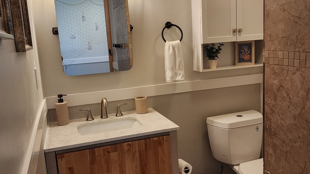 Photo of Bathroom in Signal Cove
