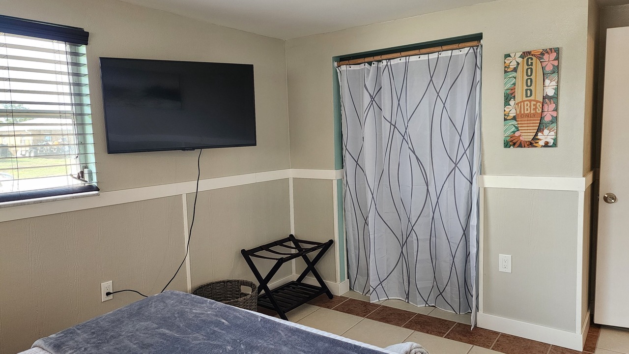 Photo of Bedroom in Signal Cove