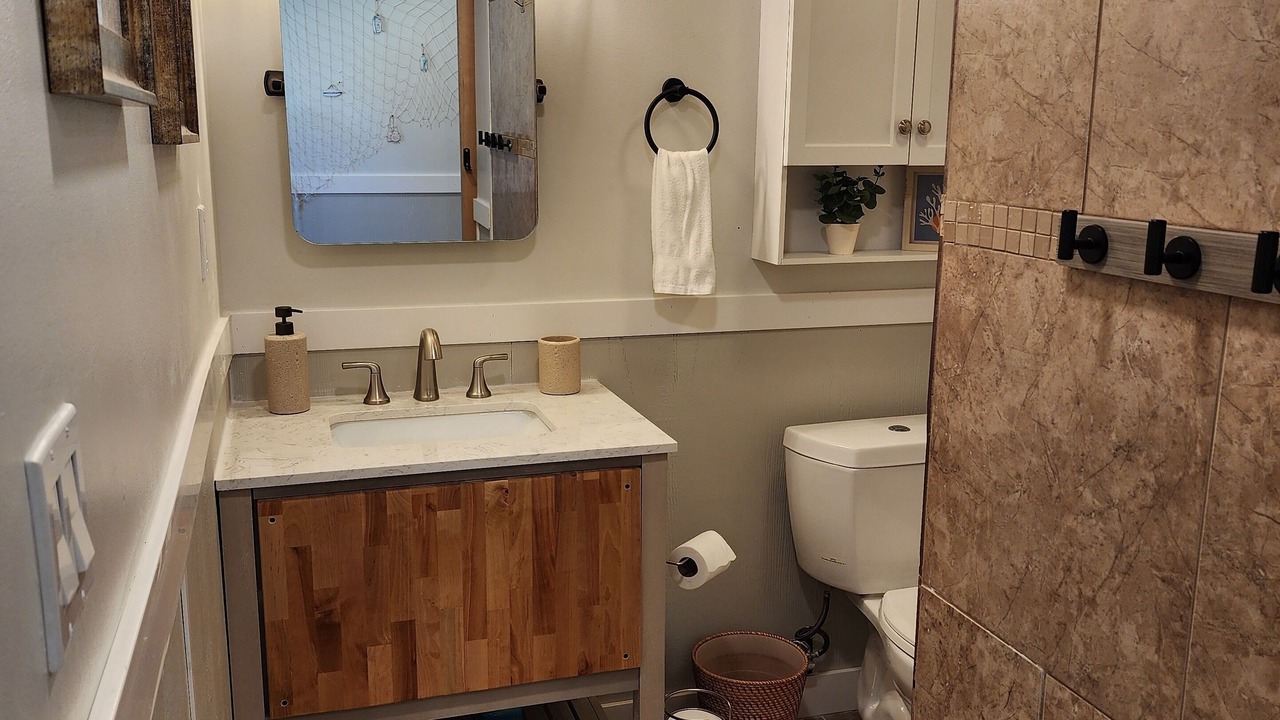 Photo of Bathroom in Signal Cove