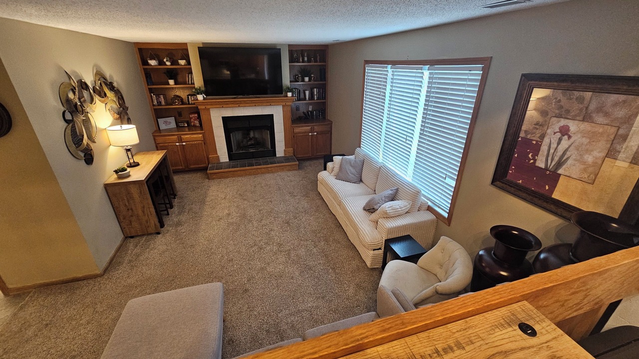 Photo of Livingroom in West Des Moines