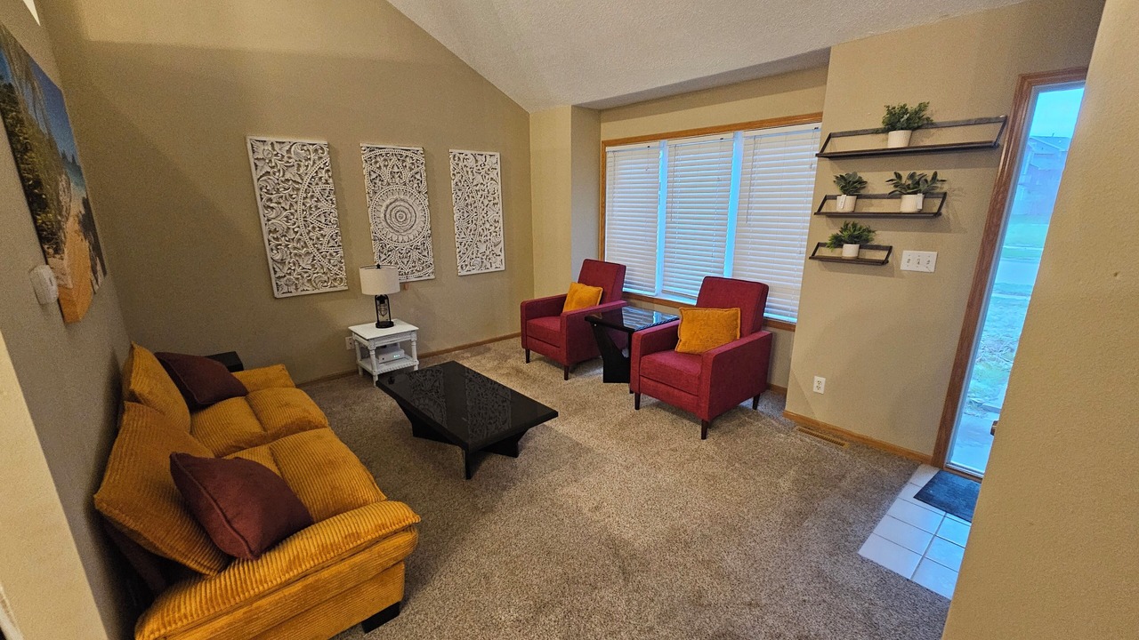 Photo of Livingroom in West Des Moines