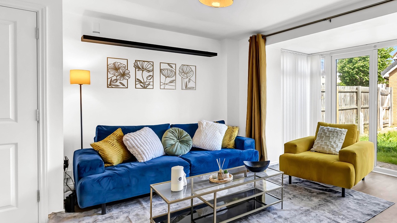 Photo of Livingroom in Basildon