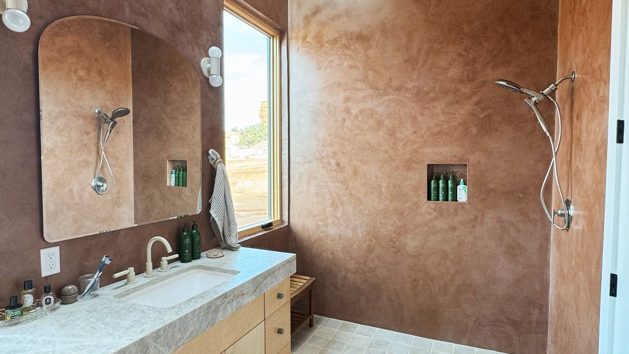 Photo of Bathroom in Cannonville