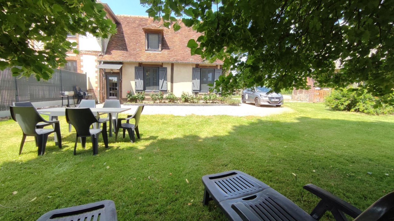 Photo of Outdoor in La Ferte-Saint-Samson