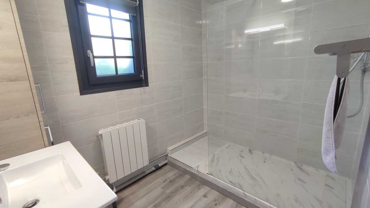 Photo of Others in La Ferte-Saint-Samson