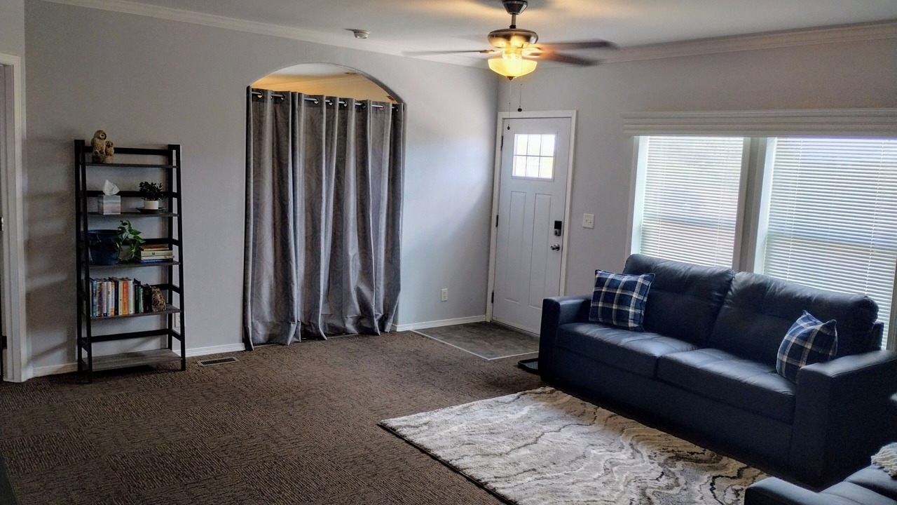 Photo of Livingroom in Pima