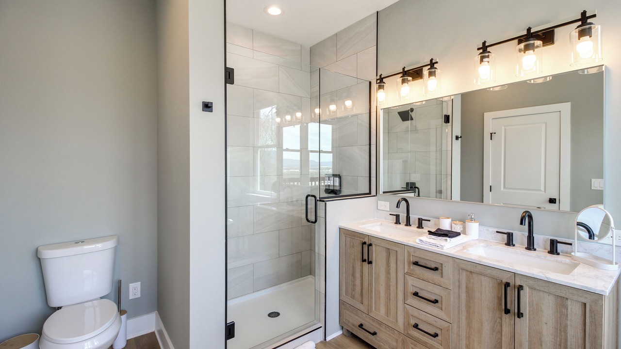 Photo of Bathroom in Rossville