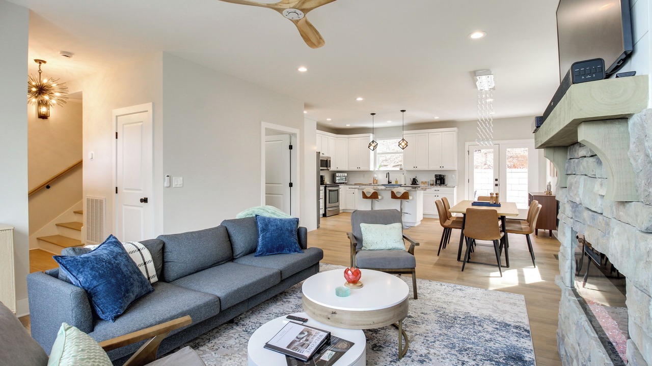 Photo of Livingroom in Rossville