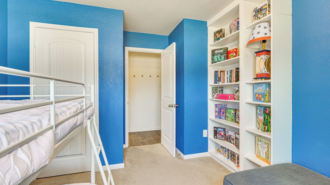 Photo of Bedroom in McNeil