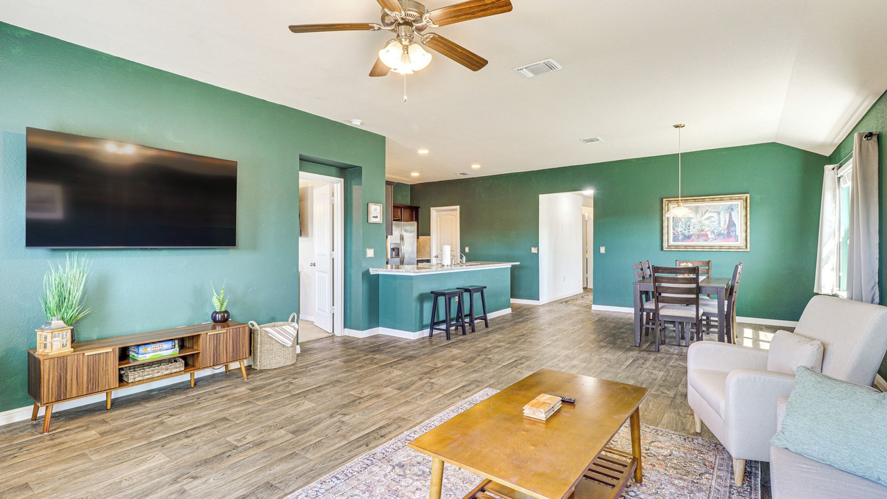 Photo of Bedroom in McNeil