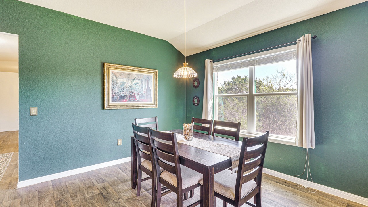 Photo of Bedroom in McNeil