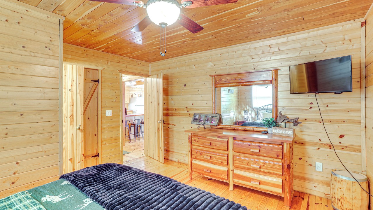 Photo of Bedroom in Boswell