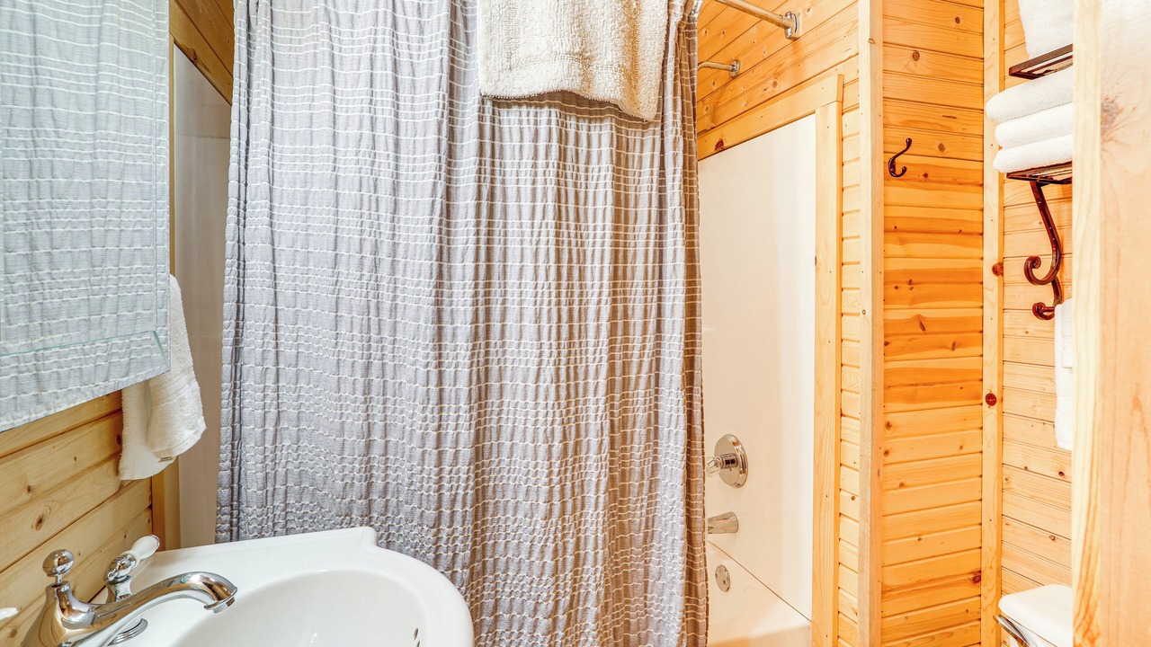 Photo of Bathroom in Boswell