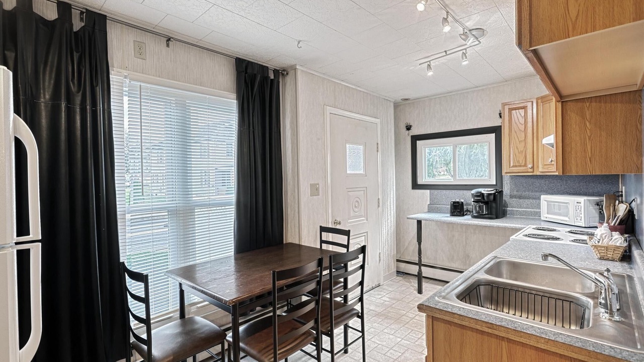 Photo of Kitchen in Annville
