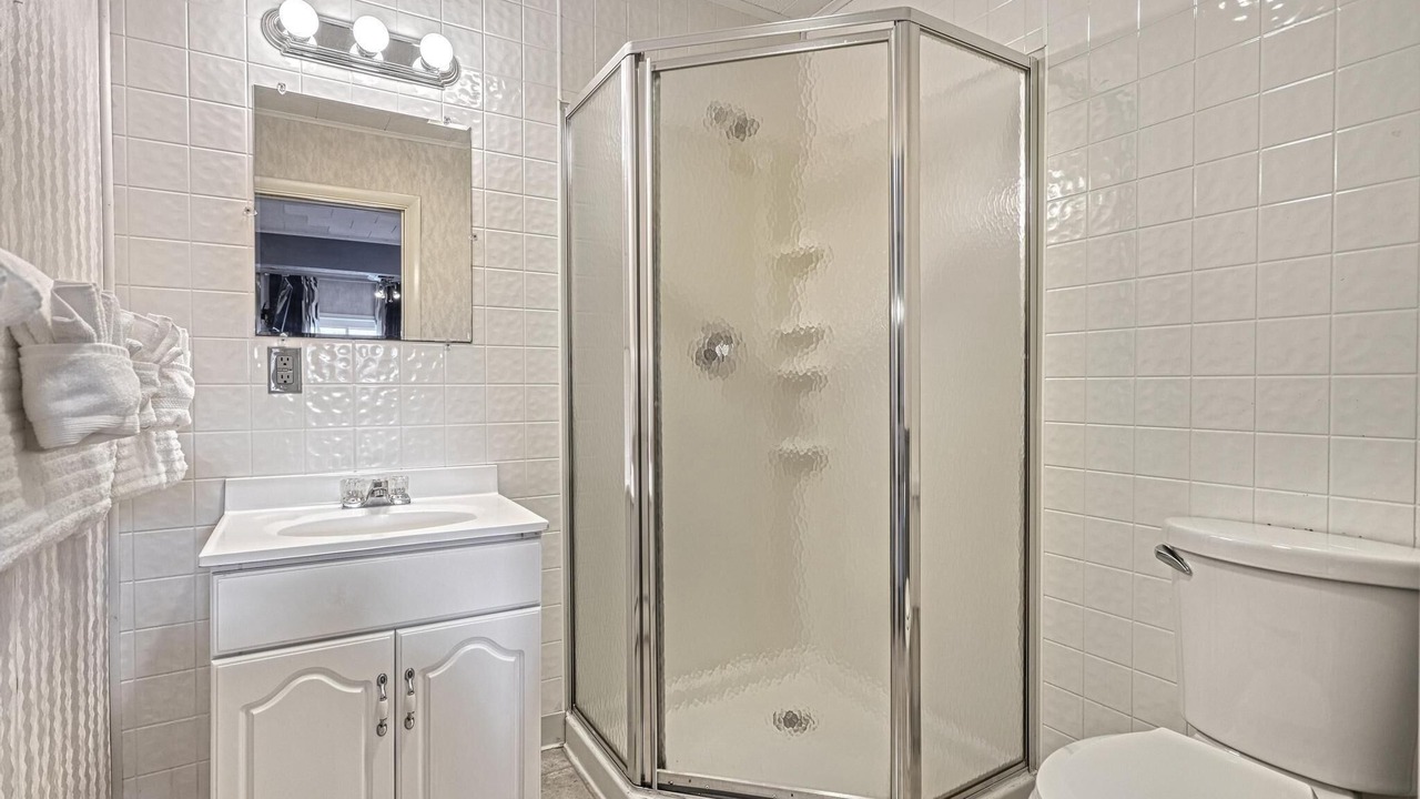 Photo of Bathroom in Annville