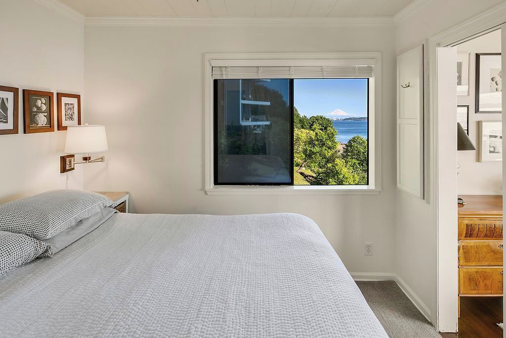 Photo of Bedroom in Briarcliff