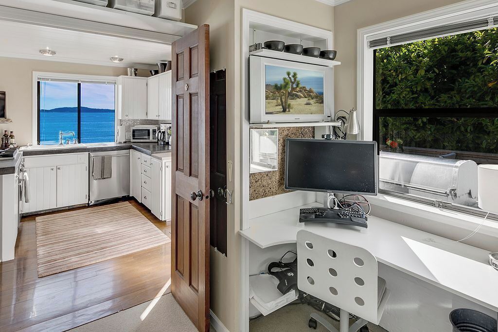 Photo of Bedroom in Briarcliff