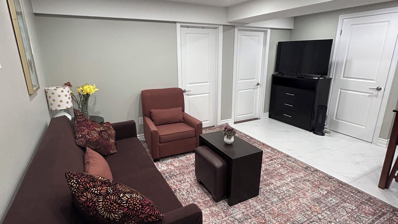 Photo of Livingroom in Pickering