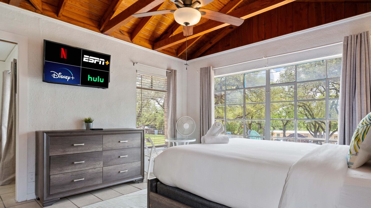 Photo of Bedroom in Volente