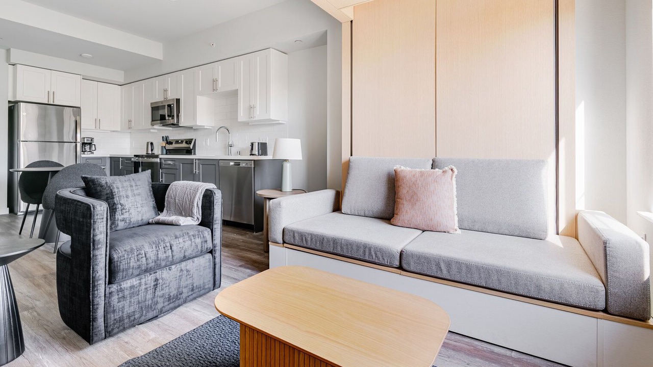 Photo of Livingroom in Downtown Berkeley