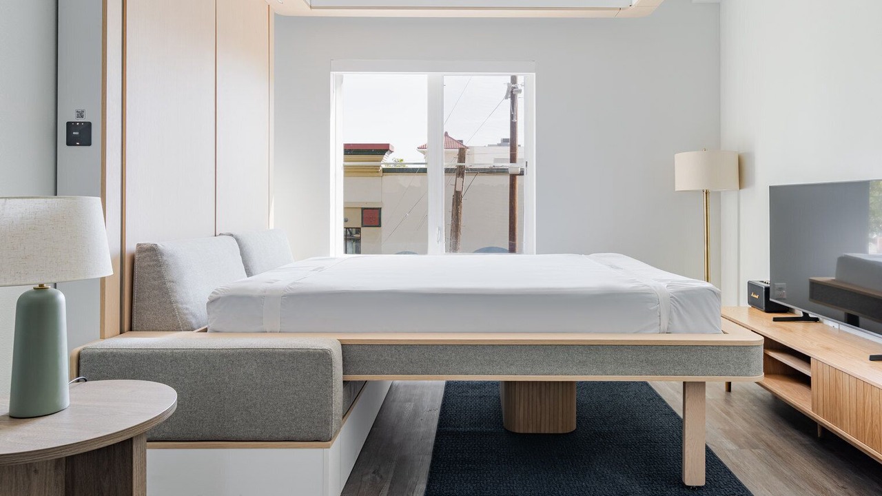 Photo of Bedroom in Downtown Berkeley