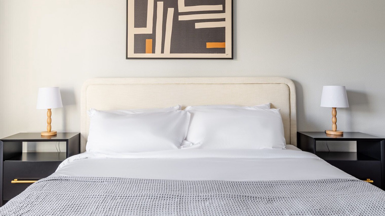 Photo of Bedroom in Downtown Berkeley