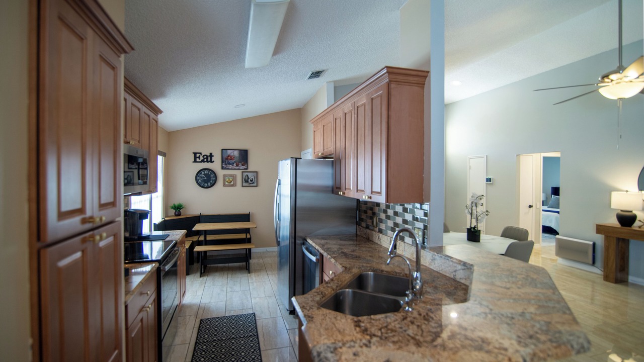 Photo of Kitchen in Lakeside Estates