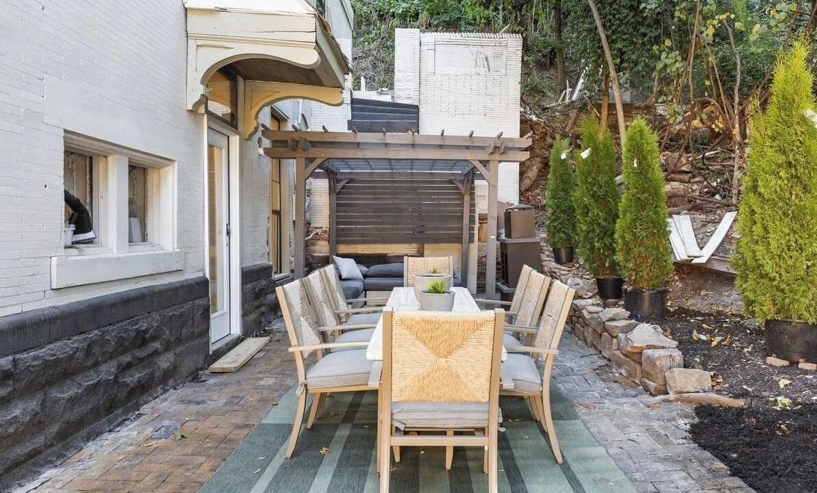 Photo of Outdoor in Oakland
