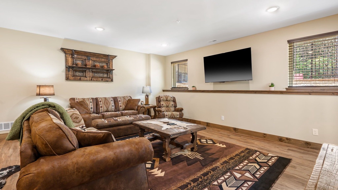 Photo of Bedroom in Hollister
