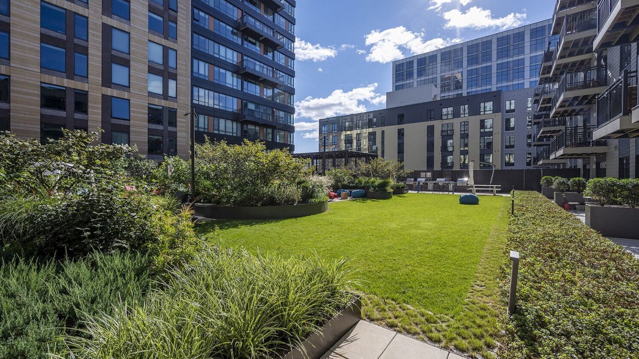 Photo of Outdoor in Assembly Square