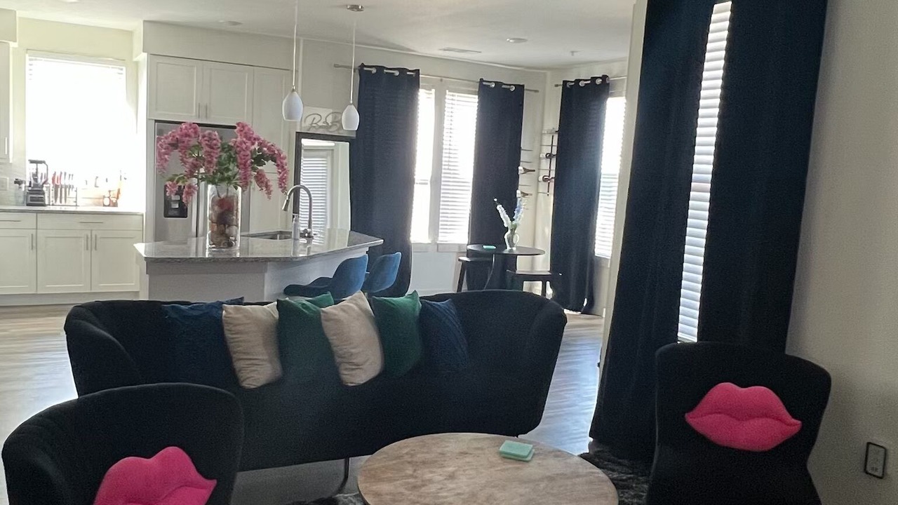 Photo of Livingroom in Barker