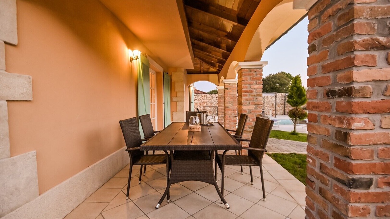 Photo of Outdoor in Kras