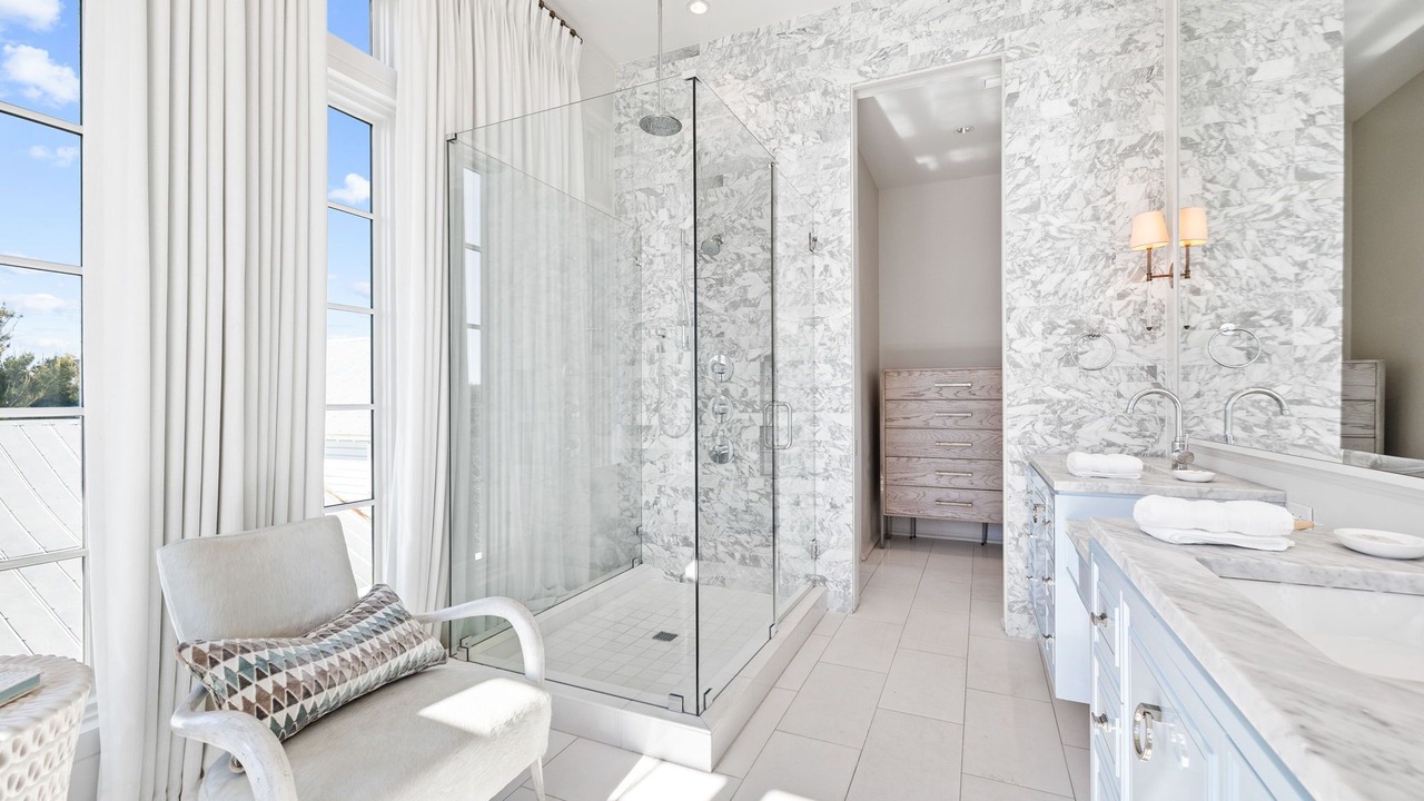 Photo of Bathroom in Seaside