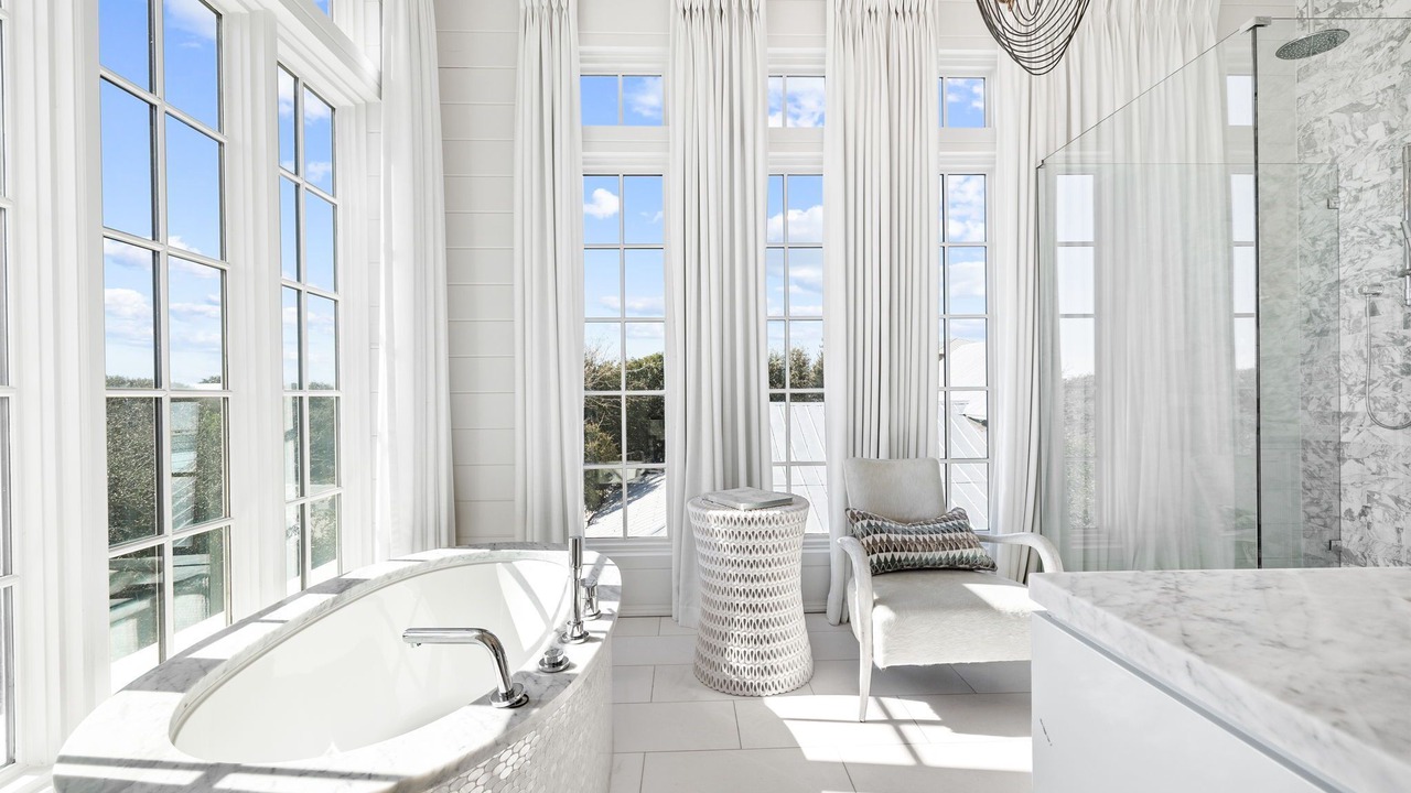 Photo of Bathroom in Seaside