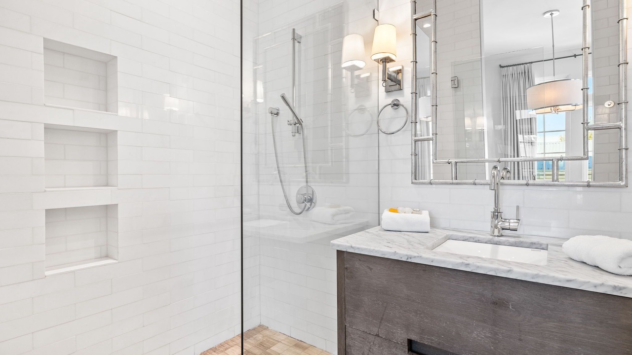 Photo of Bathroom in Seaside