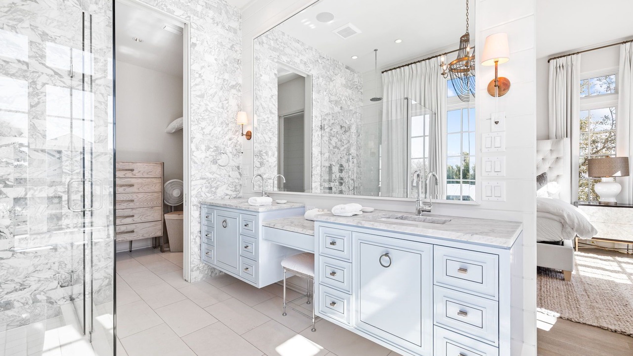 Photo of Bathroom in Seaside