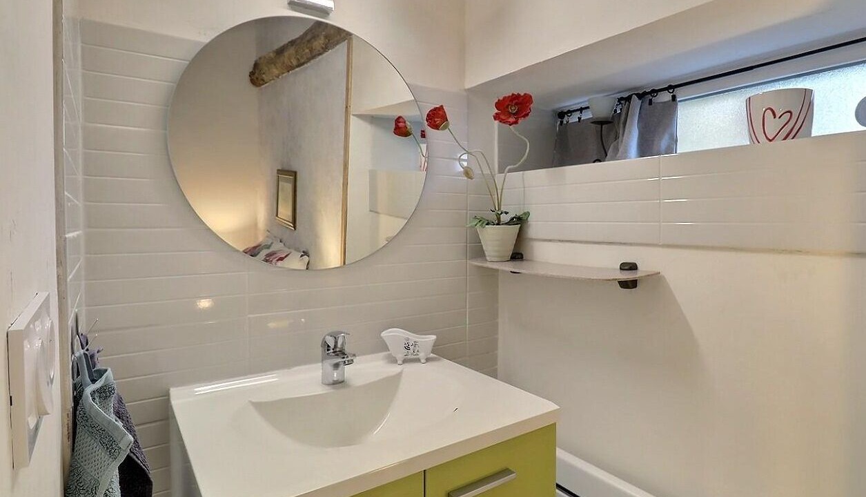 Photo of Bathroom in Tresse
