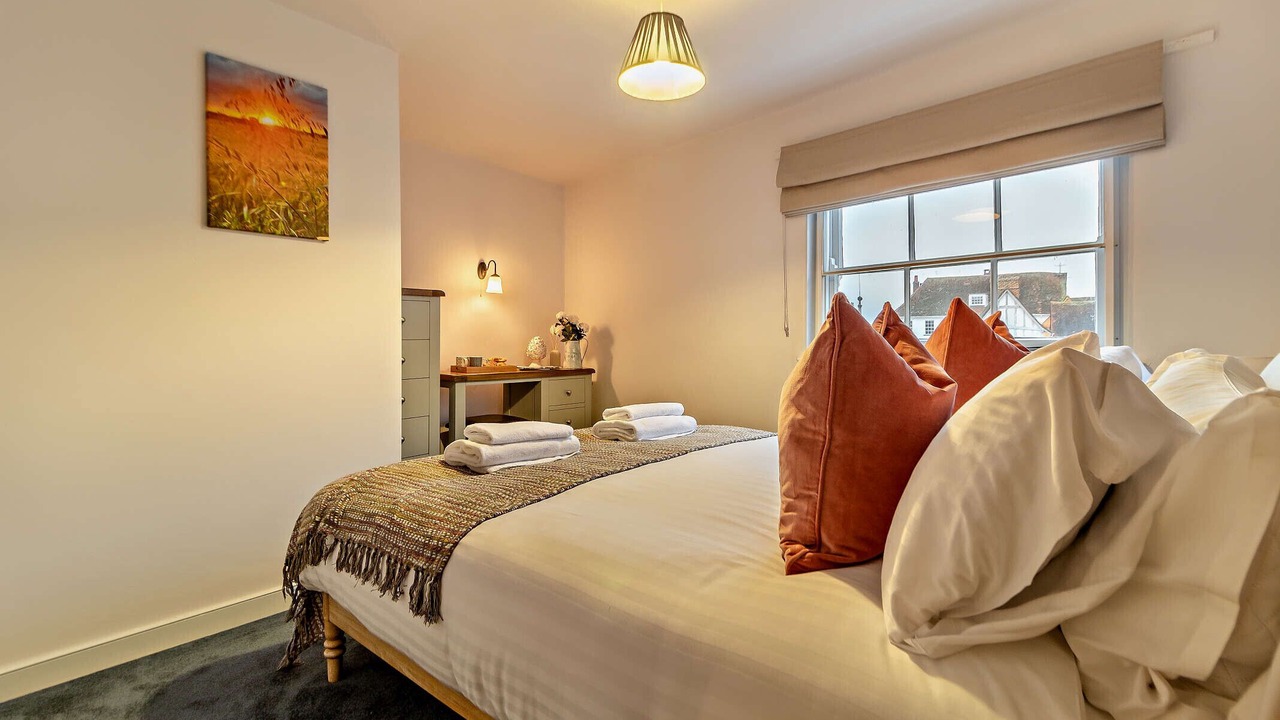 Photo of Bedroom in Lavenham