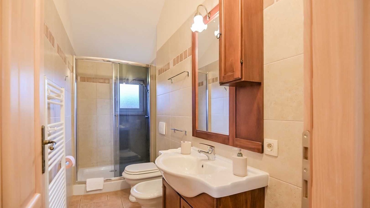 Photo of Bathroom in Kras