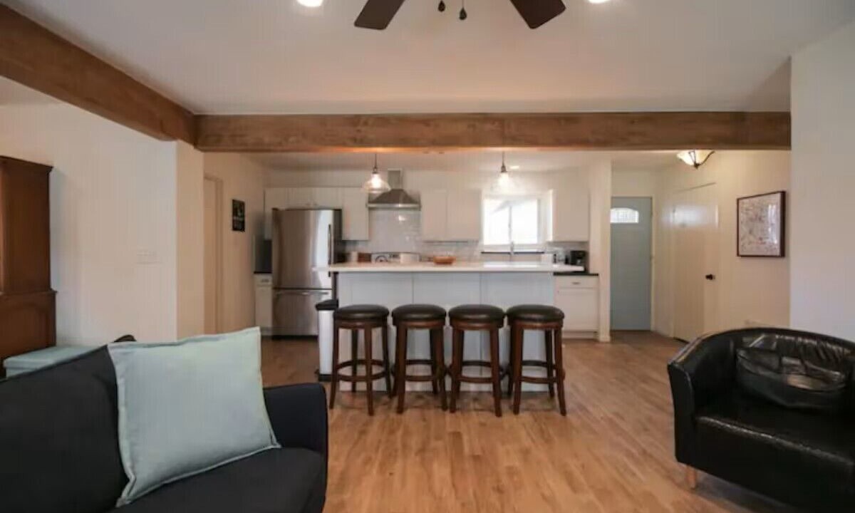 Photo of Bedroom in MLK