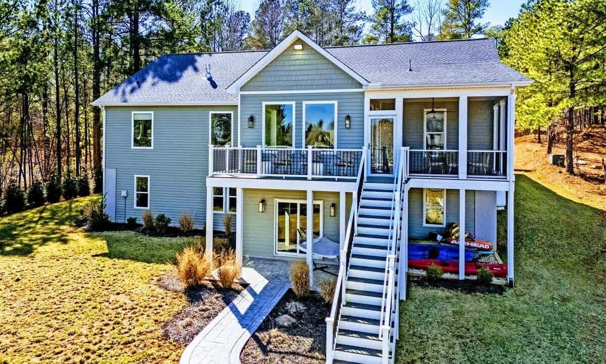 Photo of Patio Balcony in Mineral
