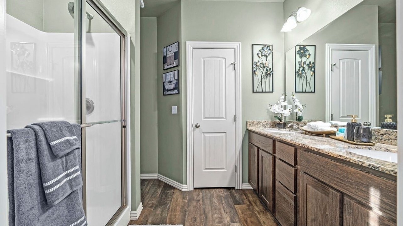 Photo of Bathroom in Fort Smith