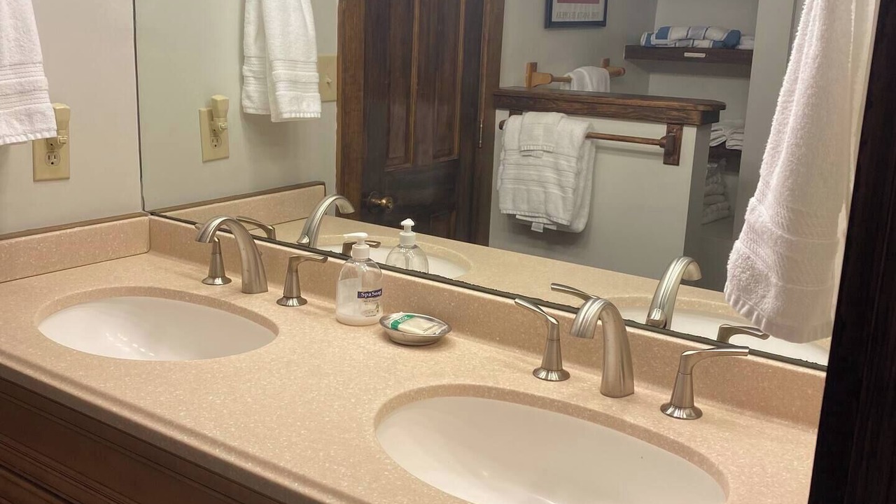 Photo of Bathroom in Wintergreen
