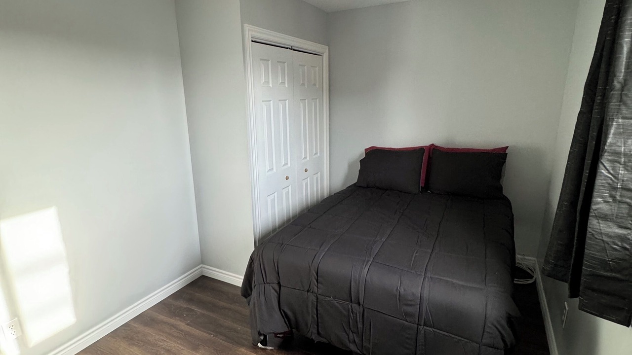 Photo of Bedroom in Labrador City