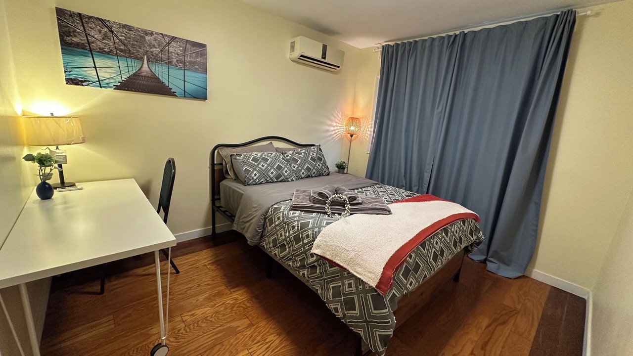 Photo of Bedroom in East San Gabriel